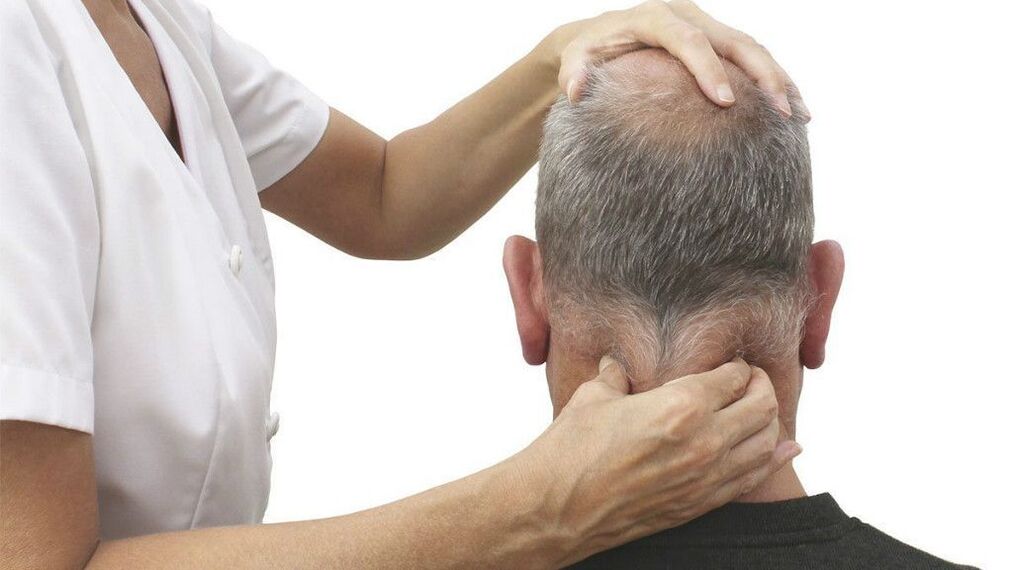 Het uitvoeren van een therapeutische nekmassage